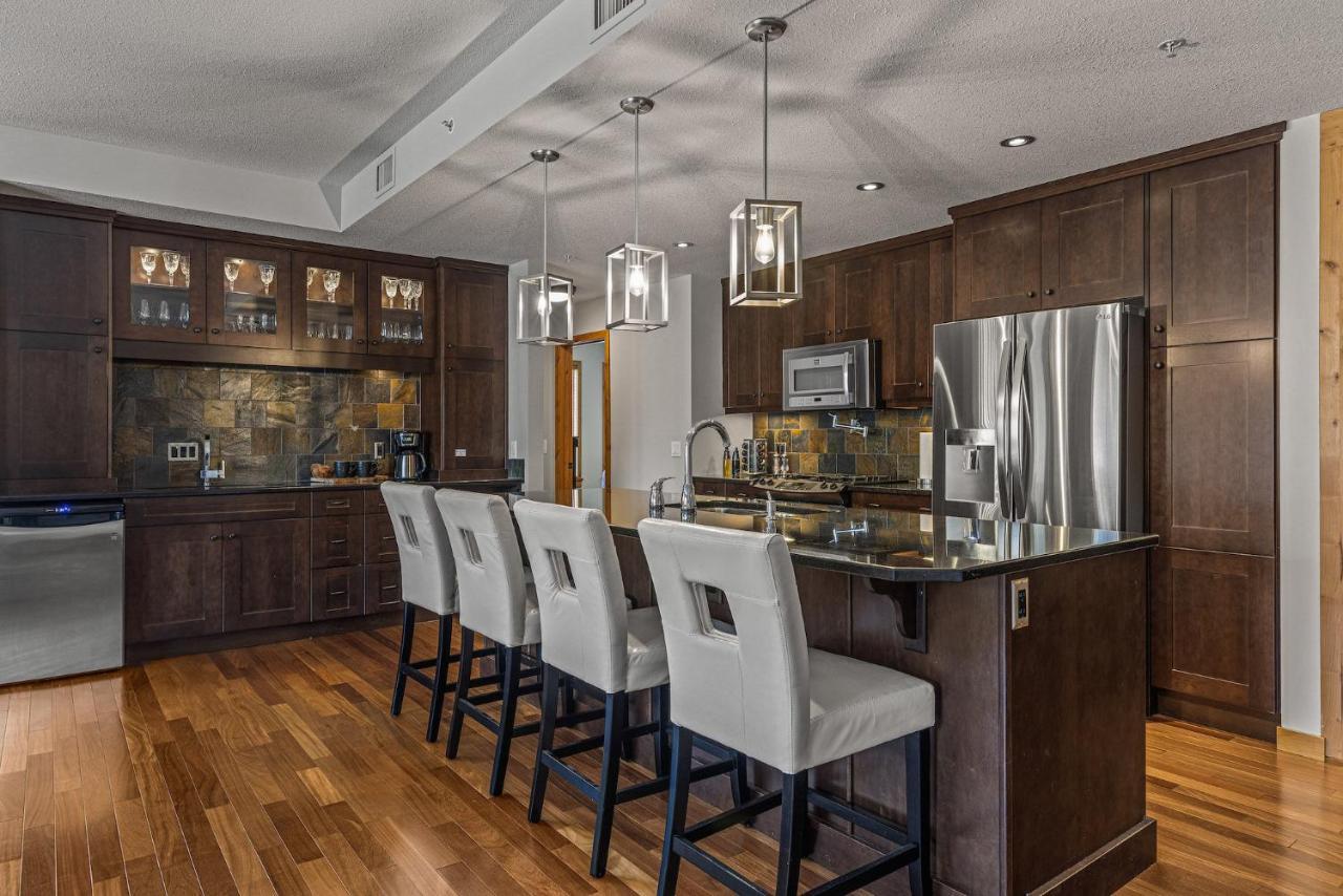 3 Bedroom Condo By Canadian Rockies Vacation Rentals Canmore Eksteriør bilde