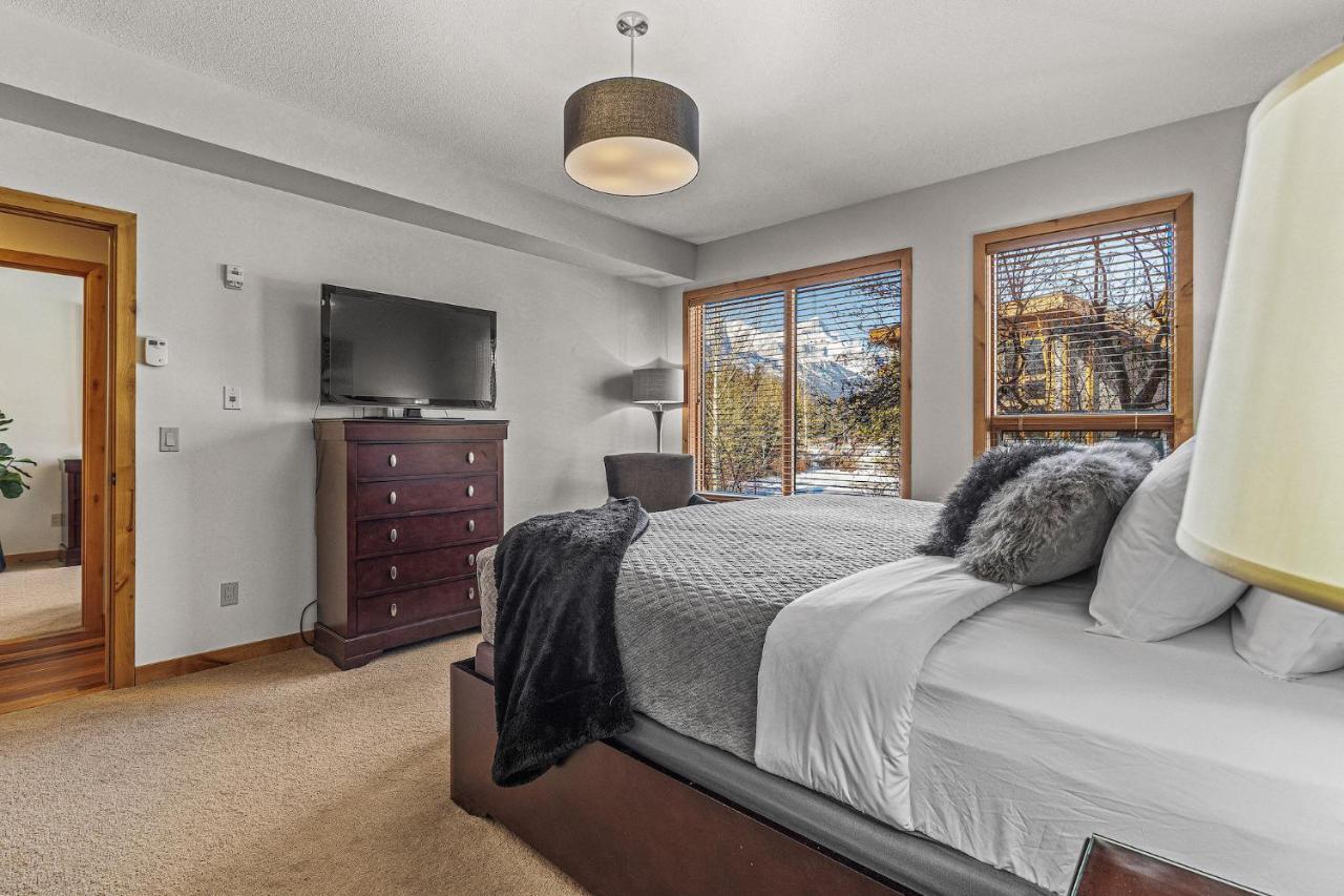 3 Bedroom Condo By Canadian Rockies Vacation Rentals Canmore Eksteriør bilde