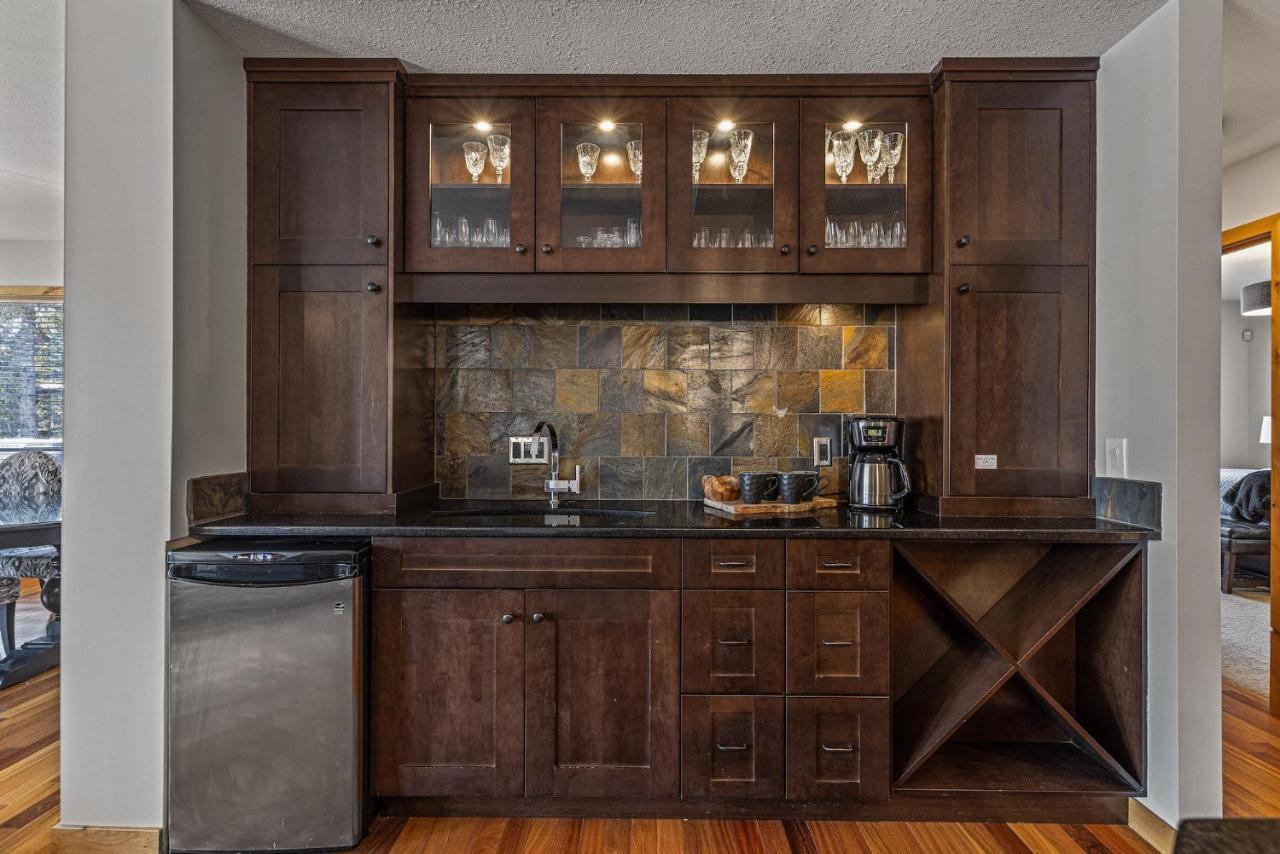3 Bedroom Condo By Canadian Rockies Vacation Rentals Canmore Eksteriør bilde